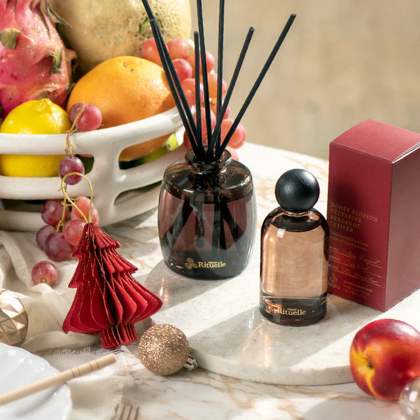 Urban Rituelle-Nectarine, Honey Blossom, Bergamot, Vetiver Scented Room & Linen Mist