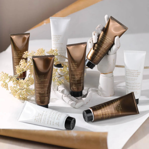 Urban Rituelle-Nectarine, Honey Blossom, Bergamot, Vetiver Scented Hand Cream