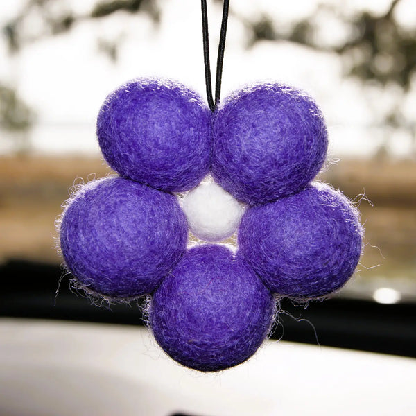 Purple Daisy- Coconut & Lemongrass