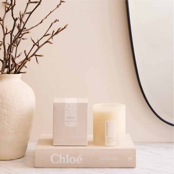 Soy candle - mango & lyche