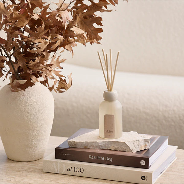Reed diffuser-Apricot & Sweet Fig