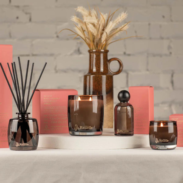 Urban Rituelle-Velvet Rose Garden, Patchouli, Amber Scented Soy Candle