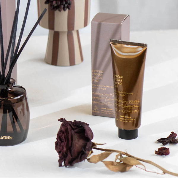 Urban Rituelle-Spiced Tonka, Cacao Pod Scented Hand Cream