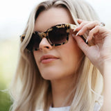 SOEK-ZAHRA OPAL TORT-Magnifying SUNGLASS Reader