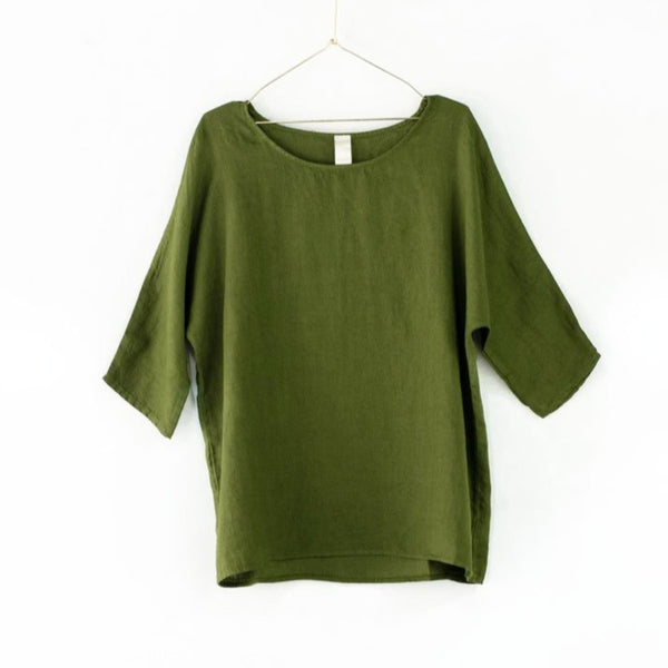 Montaigne-Linen-top-Forest green