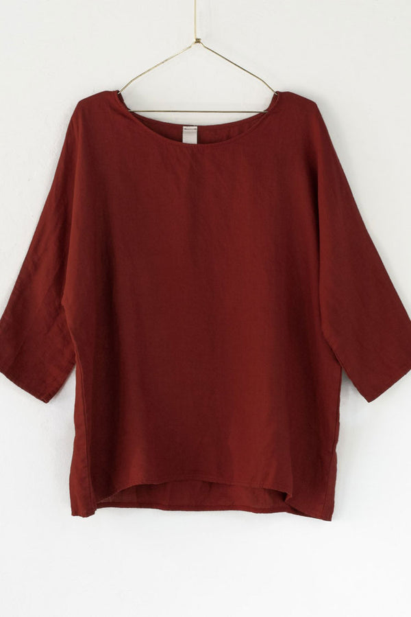 Montaigne-Linen-top-rust