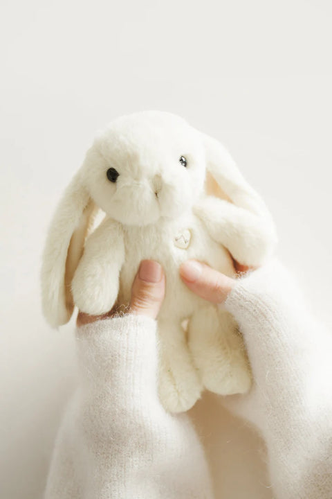 Jamie Kay-Snuggle Bunnies - Penelope Sunshine