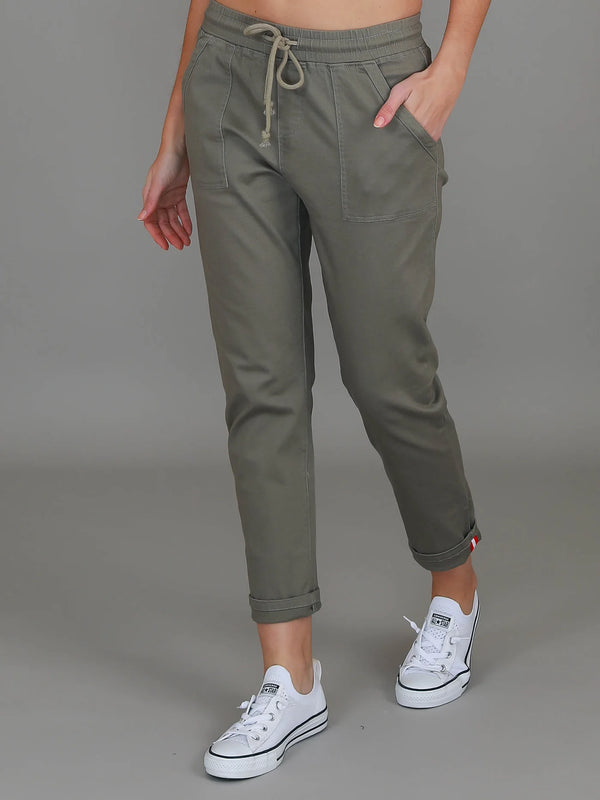 Augusta | Women's Stretch Chino Joggers – Khaki