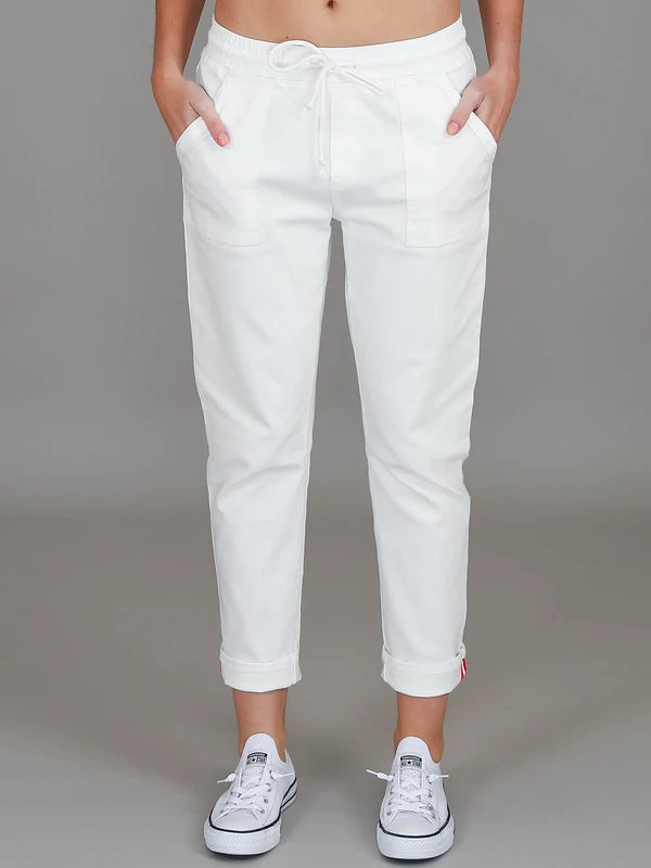 Augusta | Women's Stretch Chino Joggers – White
