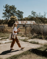 Escapee Clutch with Strap |  Natural