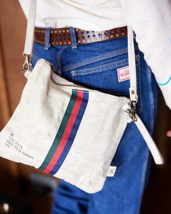 Escapee Clutch with Strap |  Natural