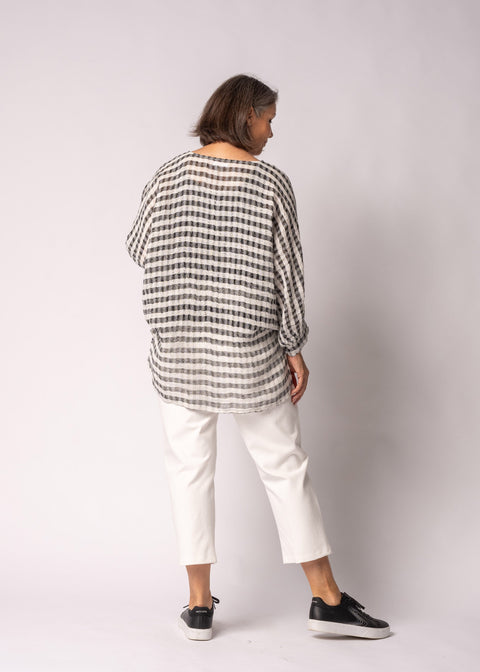 Susanne Linen Top in Onyx