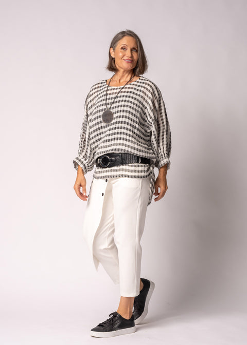 Susanne Linen Top in Onyx