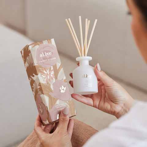 al.ive body-LIMITED EDITION- MINI DIFFUSER - A MOMENT TO BLOOM