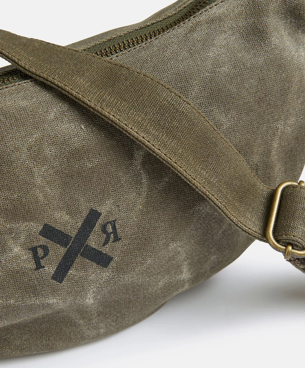 Slow Road Shoulder Bag I Waxed Canvas I Dark Olive