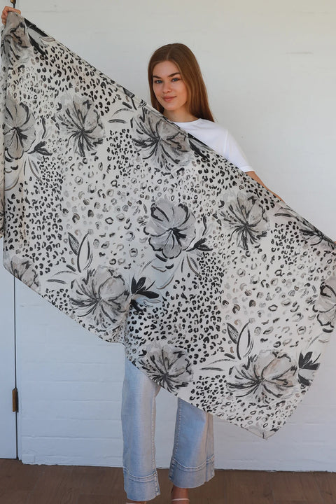 Hibiscus Scarf Grey