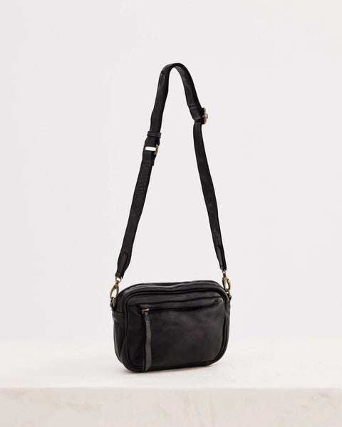 Camera Crossbody Black