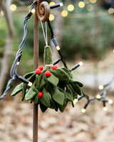 Tara Treasures-Felt Mistletoe