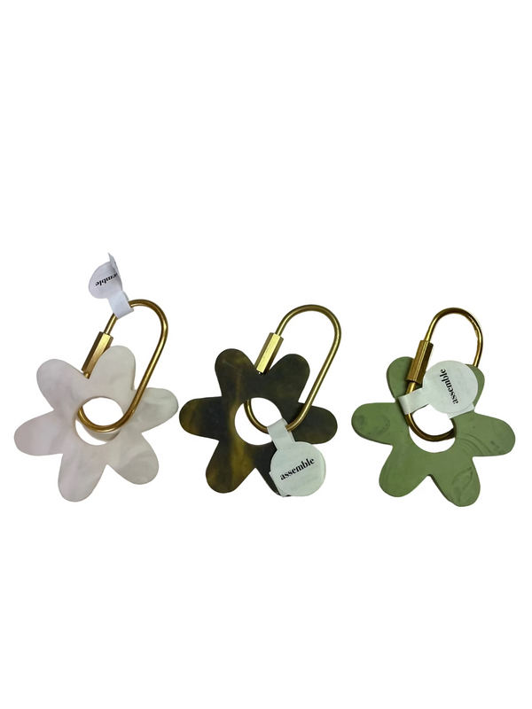 Kip Resin Flower Key Ring