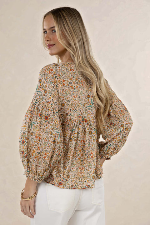 Lara Blouse Almond