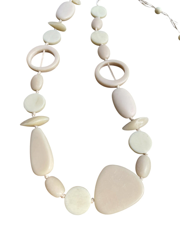 Resin Circles Necklace Small Cream
