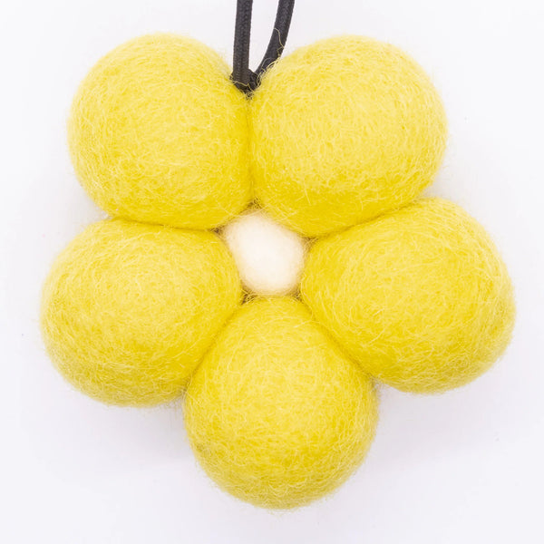 Daisy Yellow