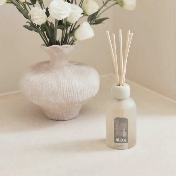 reed diffuser - ivory bloom