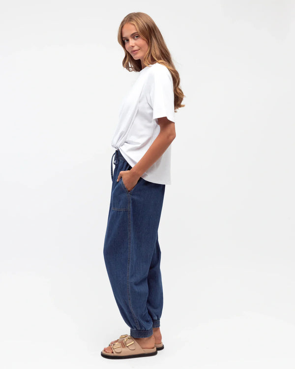 Slouchy Chambray Pant