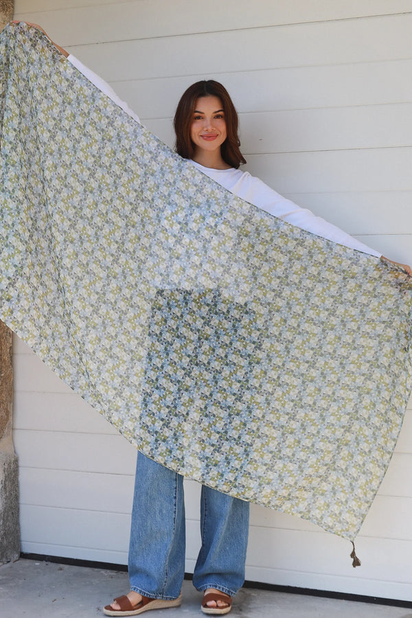 Katie Scarf