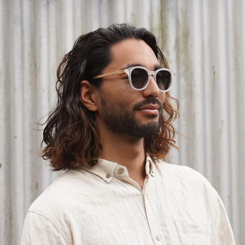 SOEK TAINE FROST Khaki Lens l Walnut Arms