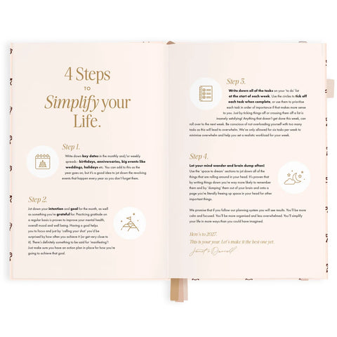 2027 A5 Vertical Planner - French Bows