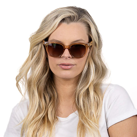 SOEK LILA GRACE CHAMPAGNE l Brown Gradient Lens l Walnut Arms