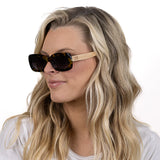 SOEK VIBE TOFFEE TORT l Black Polarised Lens l White Maple Arms