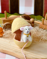 Tara Treasures- Felt Surprise Egg with Lamb Inside