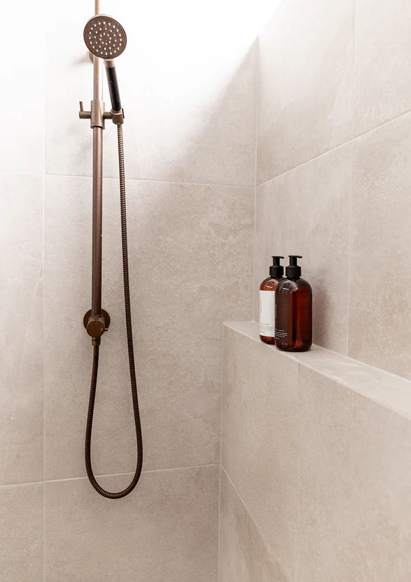 Therapy Balance Cinnamon & Vanilla Bean Hand & Body Wash