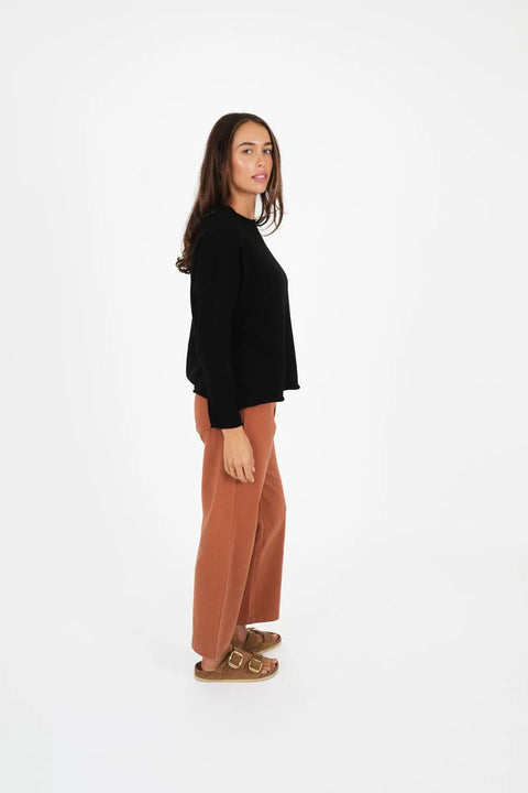Titchie-Spirit Sweater Black