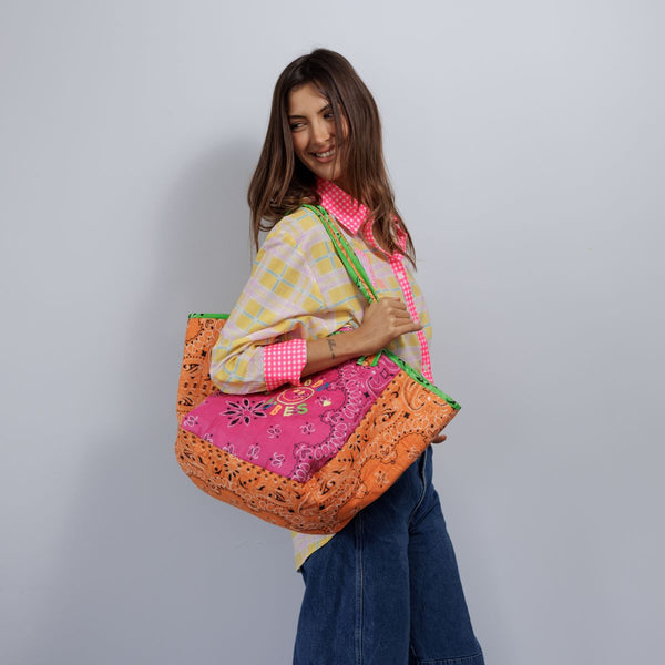 GOOD VIBES quilted Cotton Tote Pink/Orange