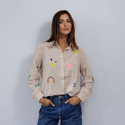 Gingham embroidered motif shirt