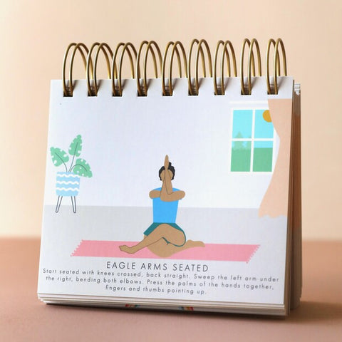Lisa Angel- Daily Yoga Poses Desktop Flip Chart