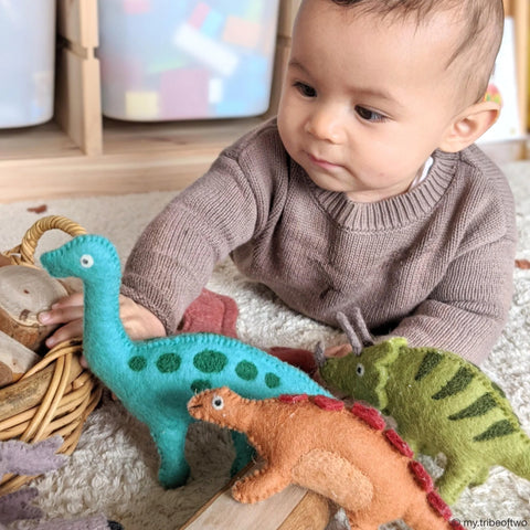 Tara Treasures-Felt Brachiosaurus Dinosaur Toy