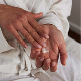 Urban Rituelle-Nectarine, Honey Blossom, Bergamot, Vetiver Scented Hand Cream