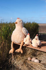Nana Huchy -Harriet the Hen - Honey