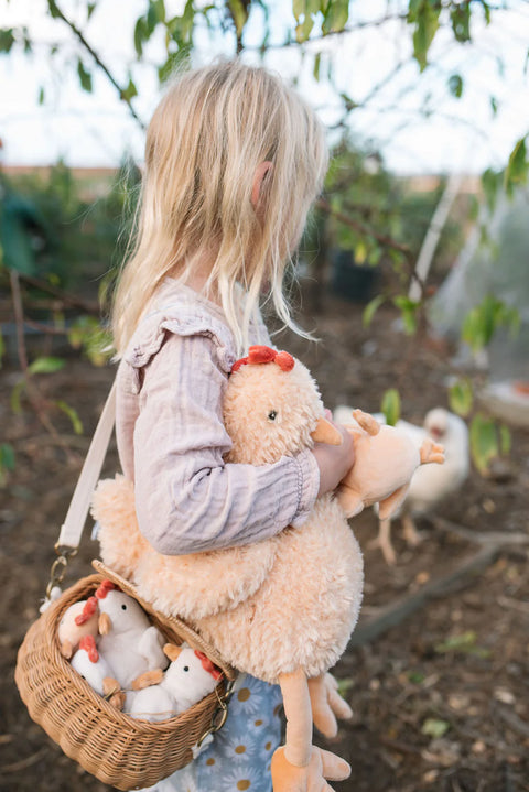 Nana Huchy -Harriet the Hen - Honey