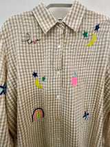 Gingham embroidered motif shirt